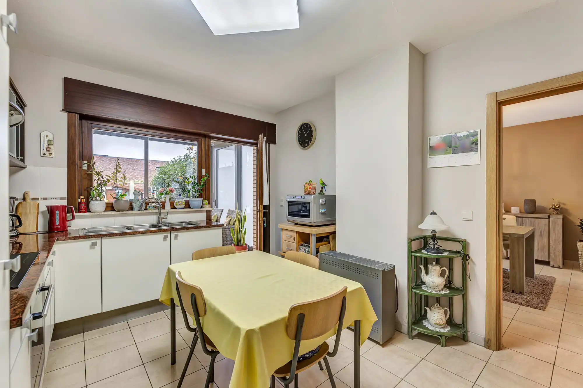 Gezellige en solide woning in het rustige Onze-Lieve-Vrouw-Lombeek foto 9