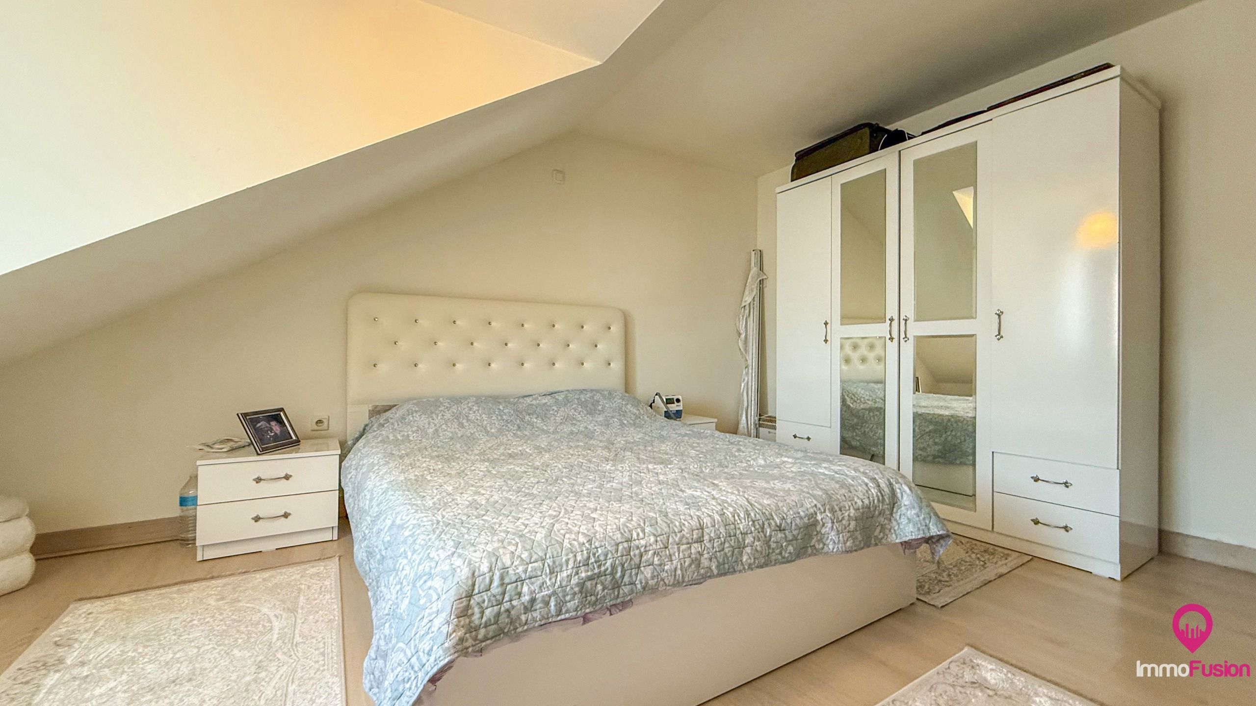 Instapklaar appartement met 2 slaapkamers en balkon! foto 14