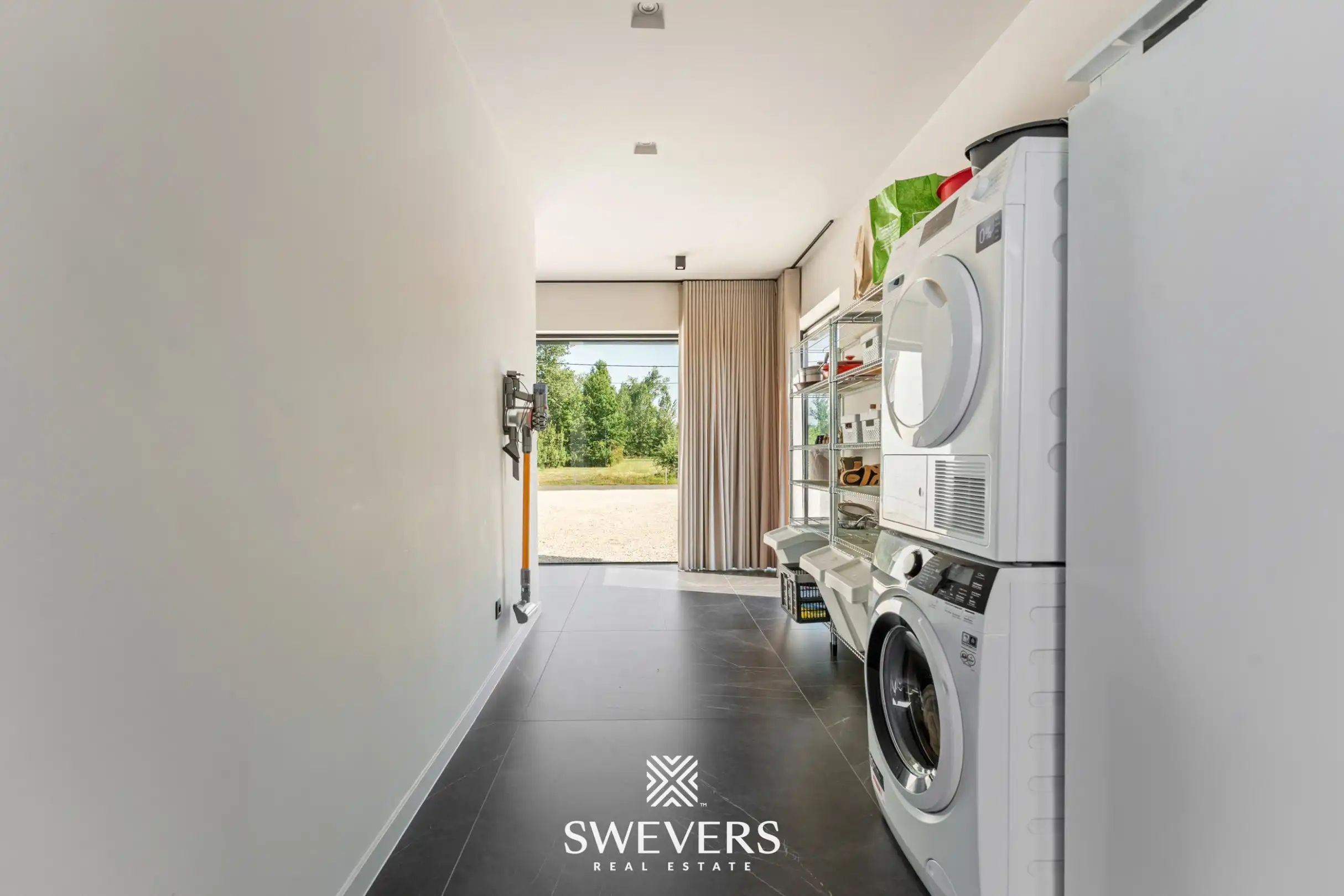 Karaktervolle villa met luxueuze afwerking en zicht op groen te Sint-Truiden foto 15