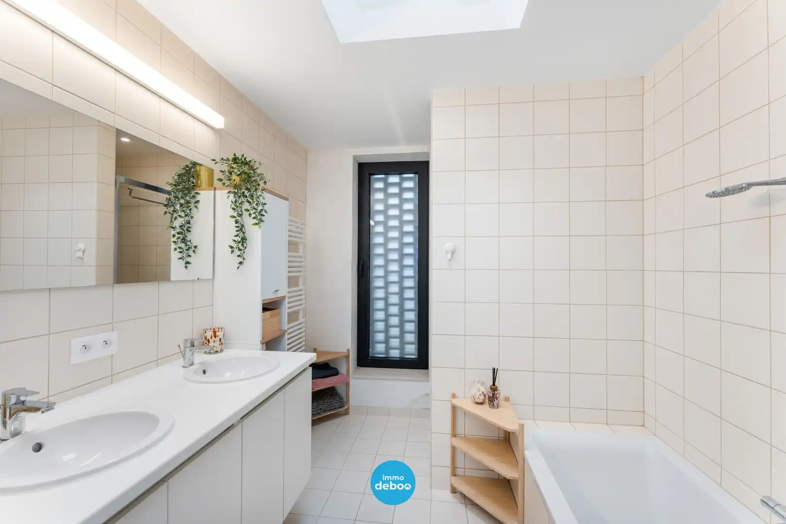 Recente woning in jonge woonwijk ‘Baanhof’ te Oostende foto 13