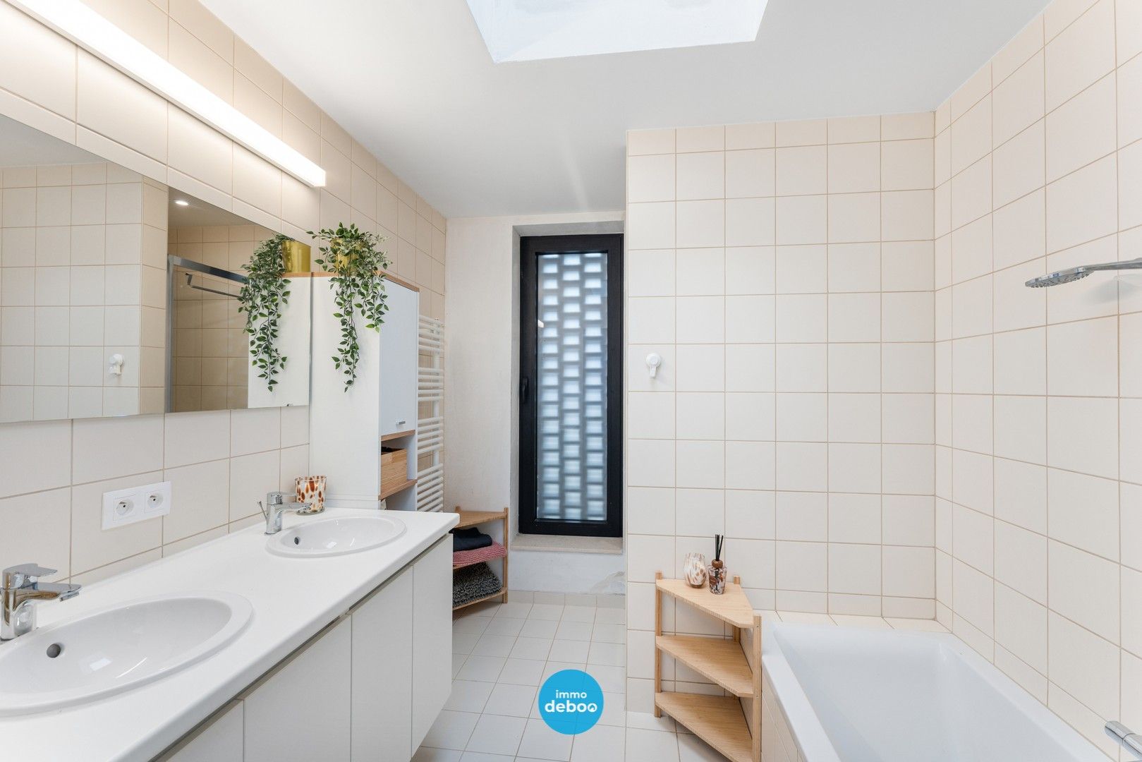 Recente woning in jonge woonwijk ‘Baanhof’ te Oostende foto 13