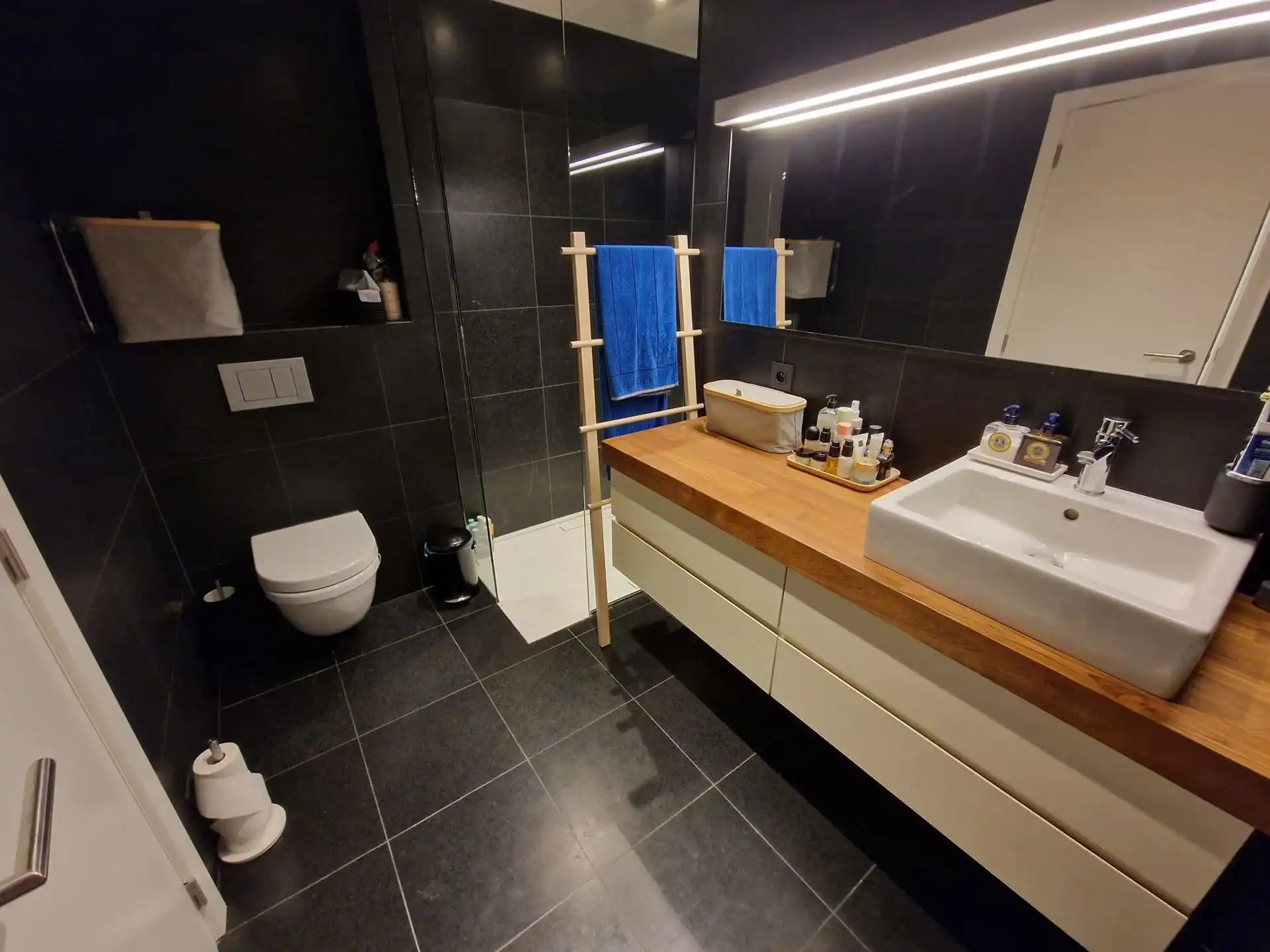 Appartement te huur foto 13