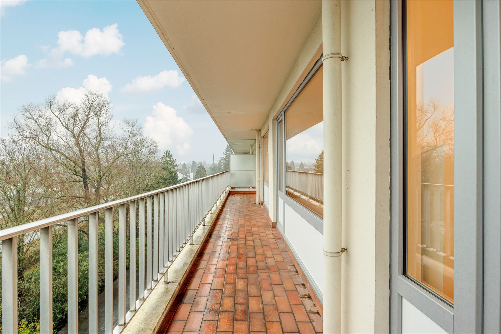 Gerenoveerd app. met 2 slpk. en terras foto 15