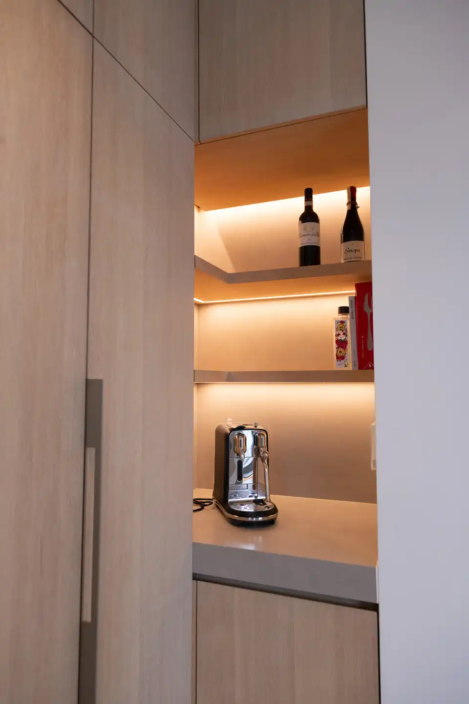 Appartement met 2 slpkamers en parkings - Europese wijk foto 5