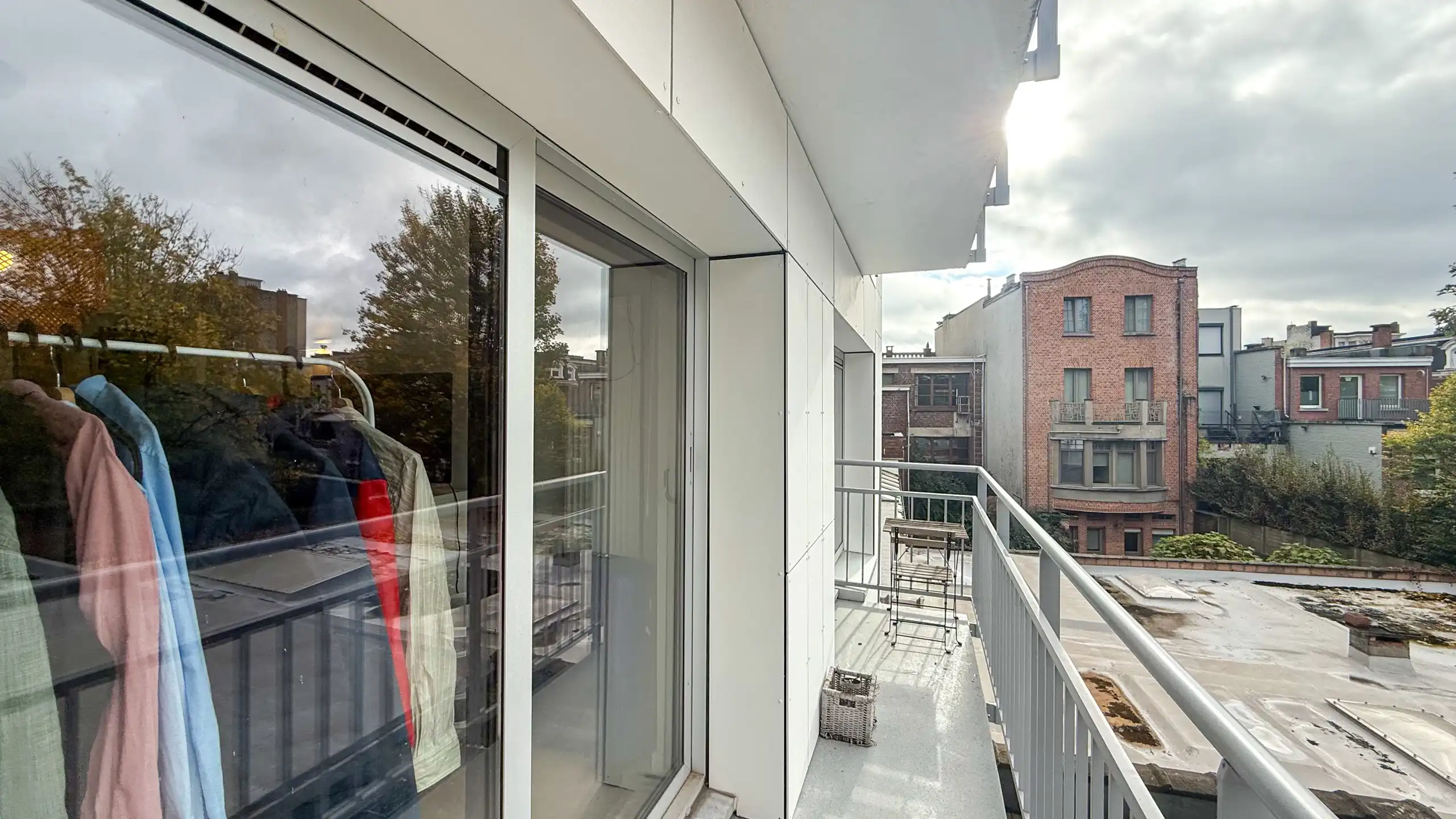 Residentieel modern appartement met ondergronde parking! foto 12