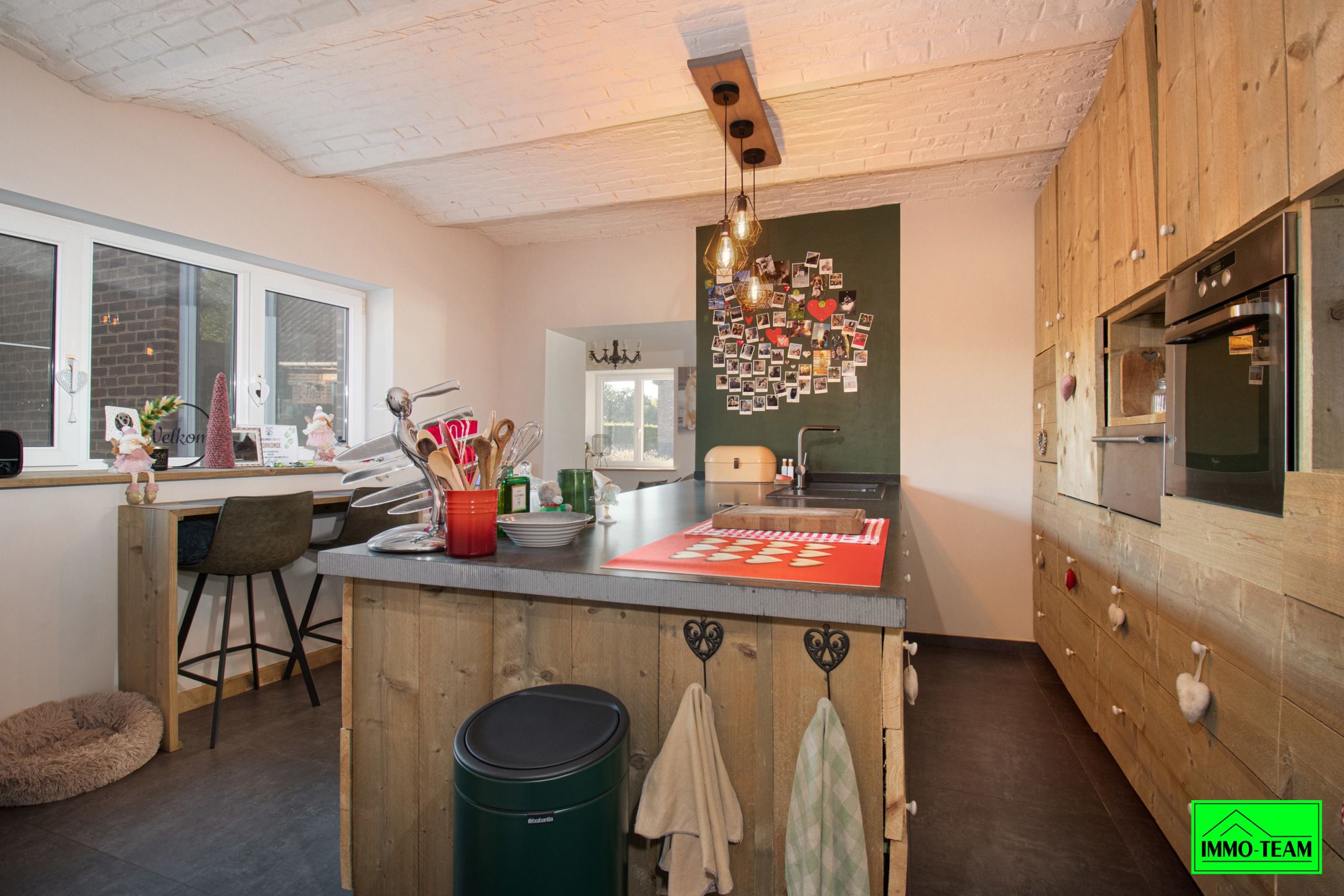 Prachtig gerenoveerde woning met heel wat potentieel foto 7