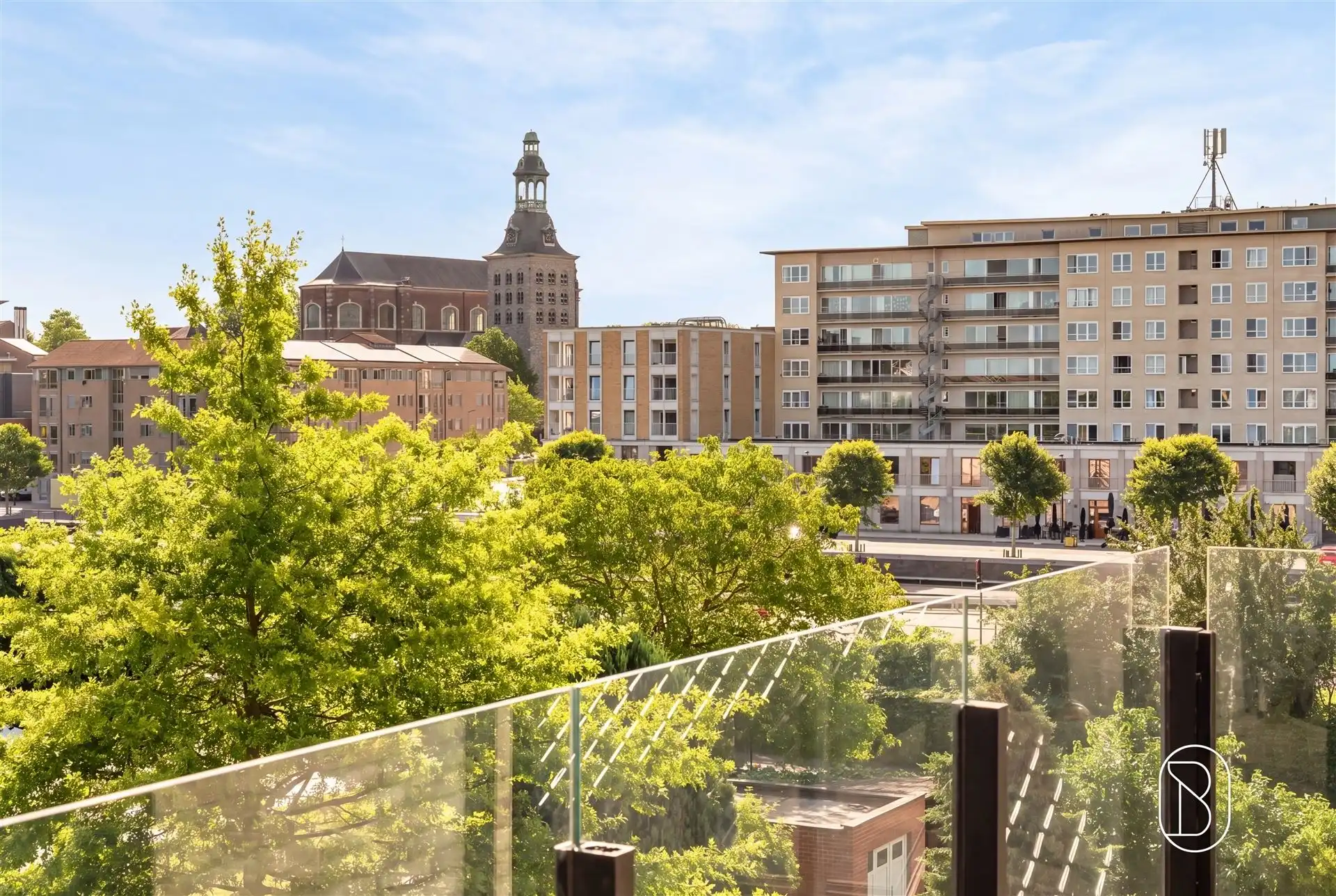 Prachtige penthouse met 3 slk op toplocatie in Harelbeke foto 7