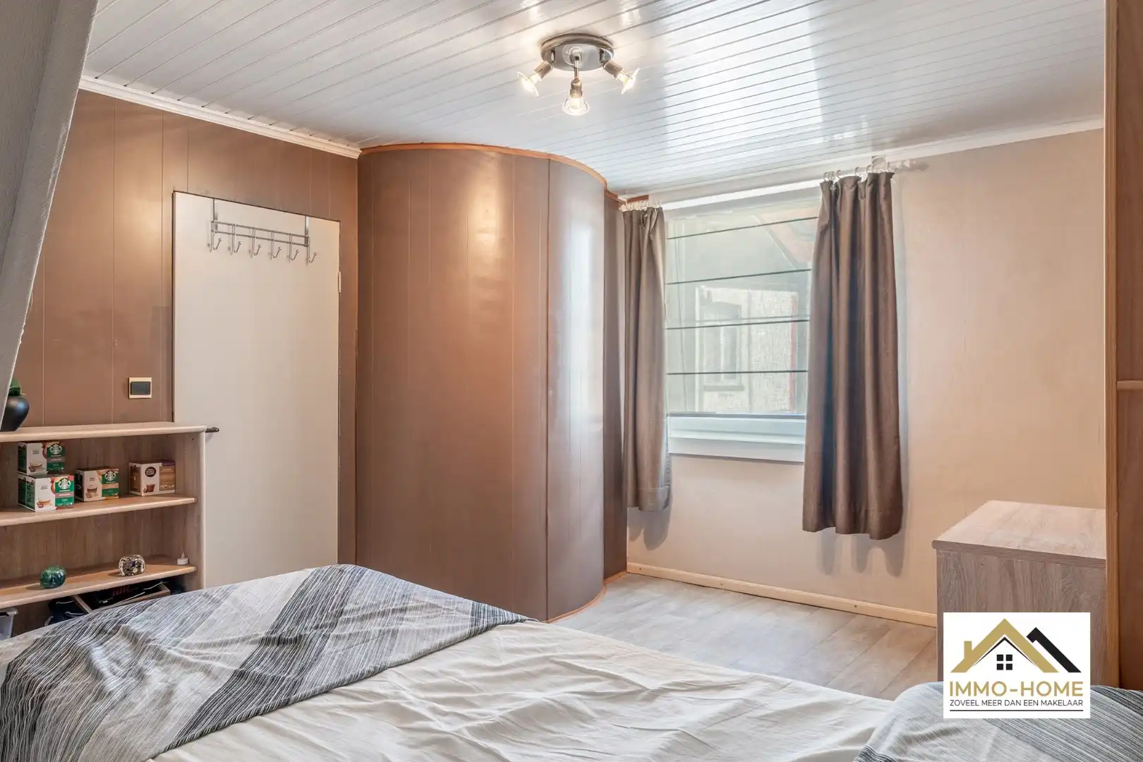 prachtige rijwoning in rustige buurt foto 14