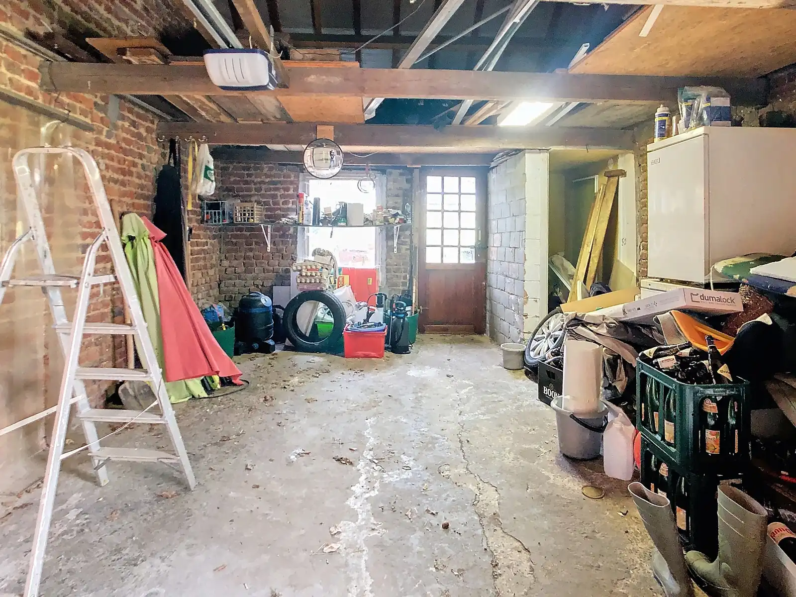 Ophasselt: te moderniseren woning met potentieel foto 23