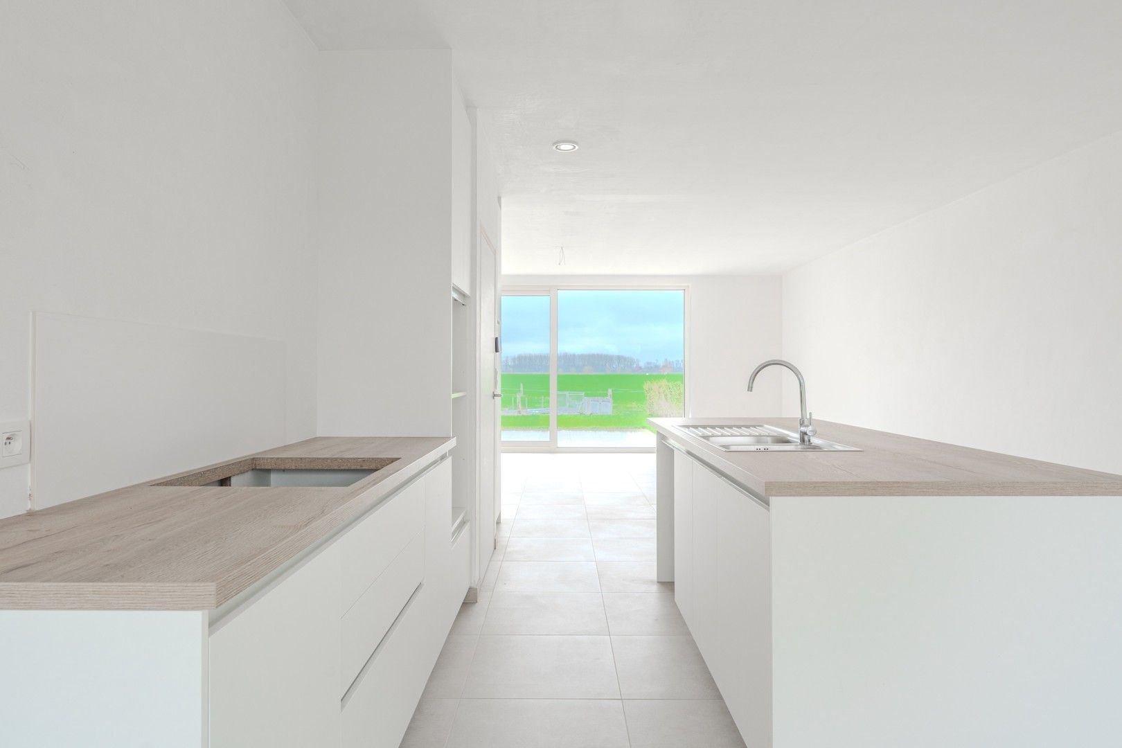 Rustig wonen met weids uitzicht in een moderne BEN-woning foto 4