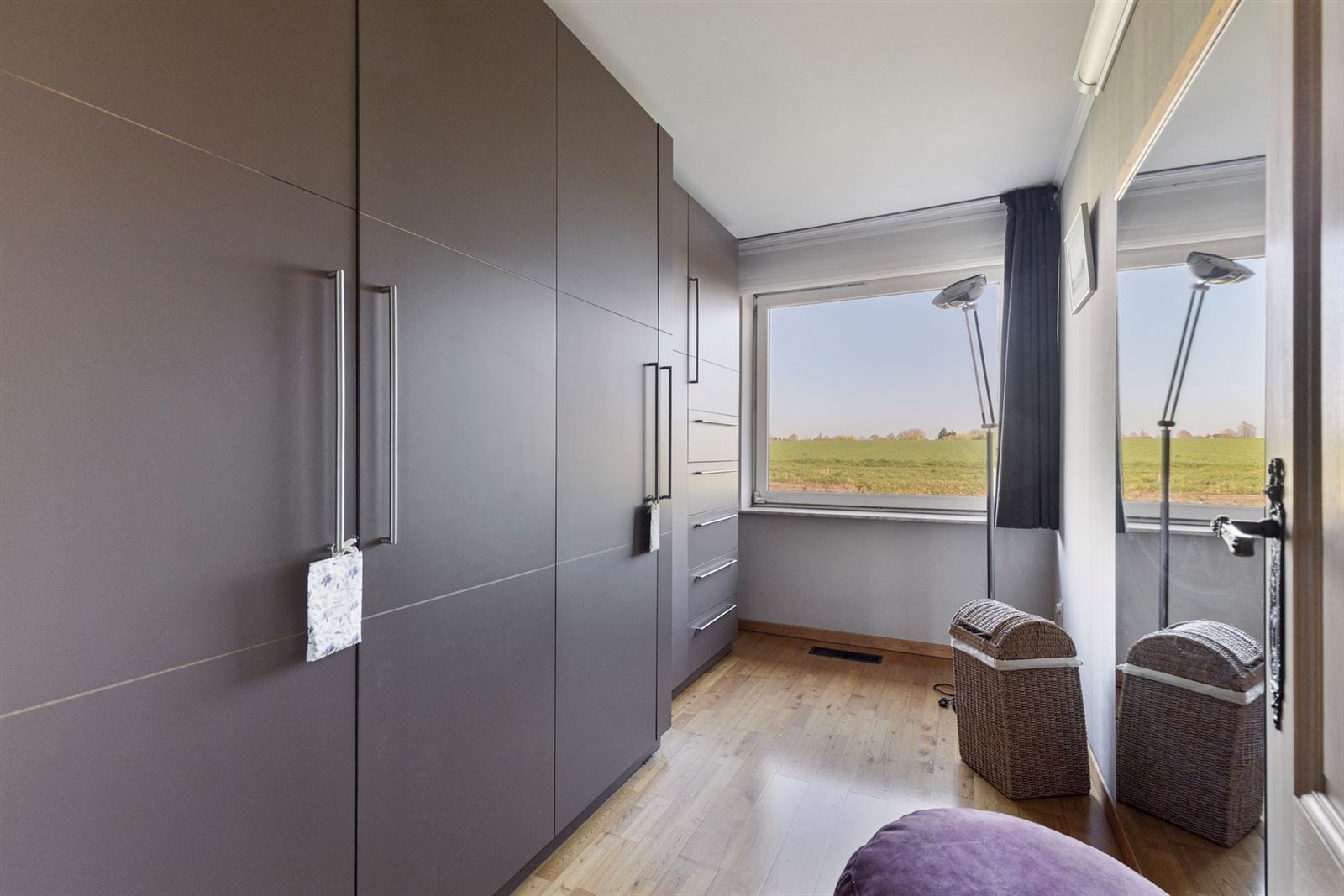 Ruime villa te huur in groene omgeving  foto 17