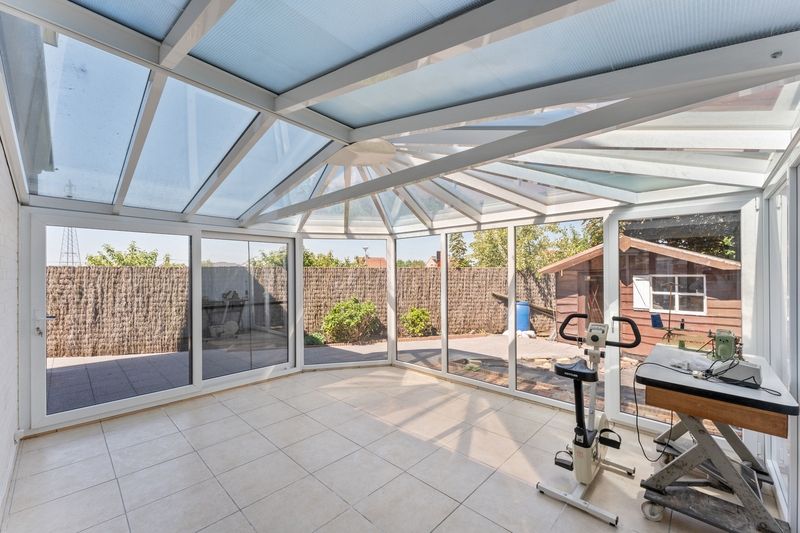 Rumbeke : Gezellige halfopen bebouwing met 4 slaapkamers opp 228 m² nabij sportsite Rumbeke foto 12