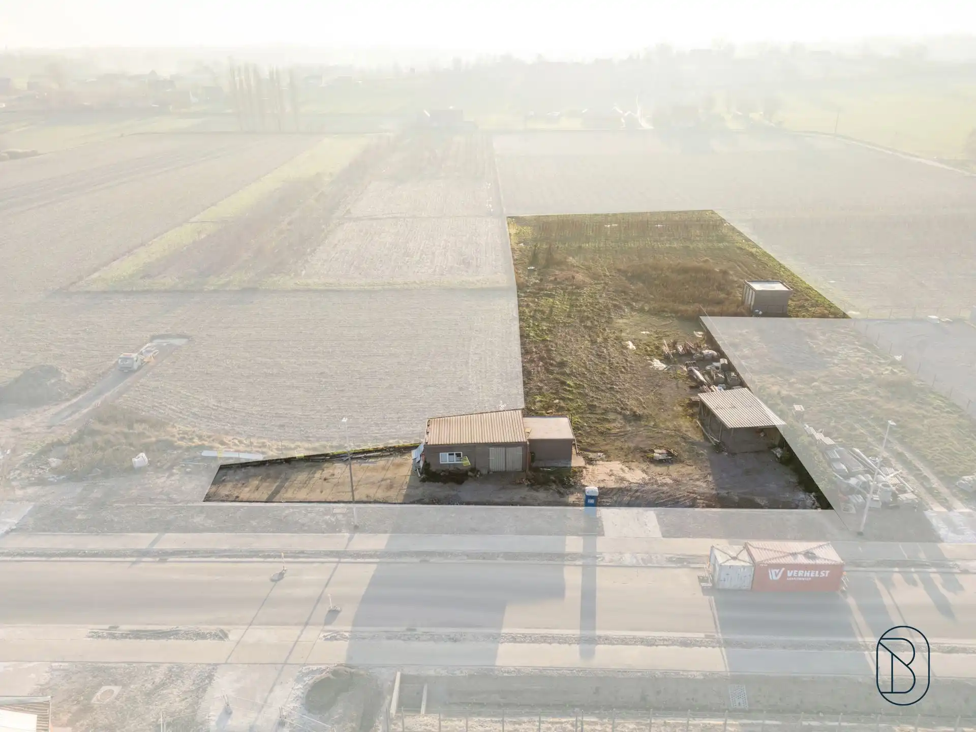 Prachtig gelegen bouwgrond met potentieel (loods + woonst) foto 4
