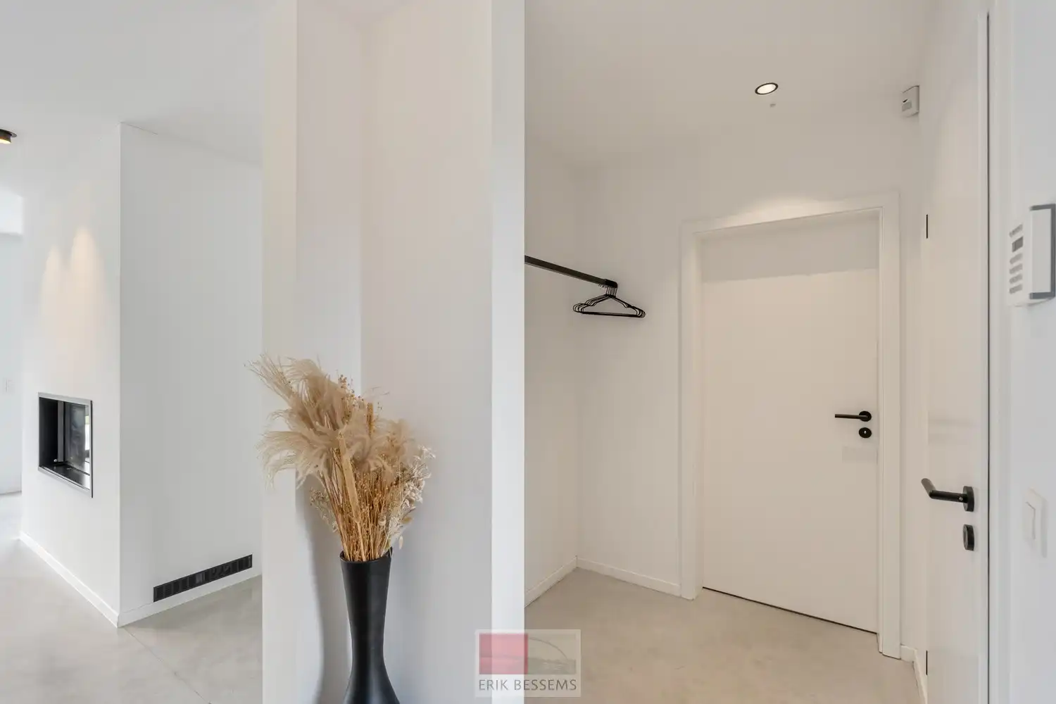 Energiezuinige, moderne woning met een bewoonbaar oppervlakte van circa 195 m², gelegen op een perceel van 776 m² in een rustige en groene omgeving. foto 22