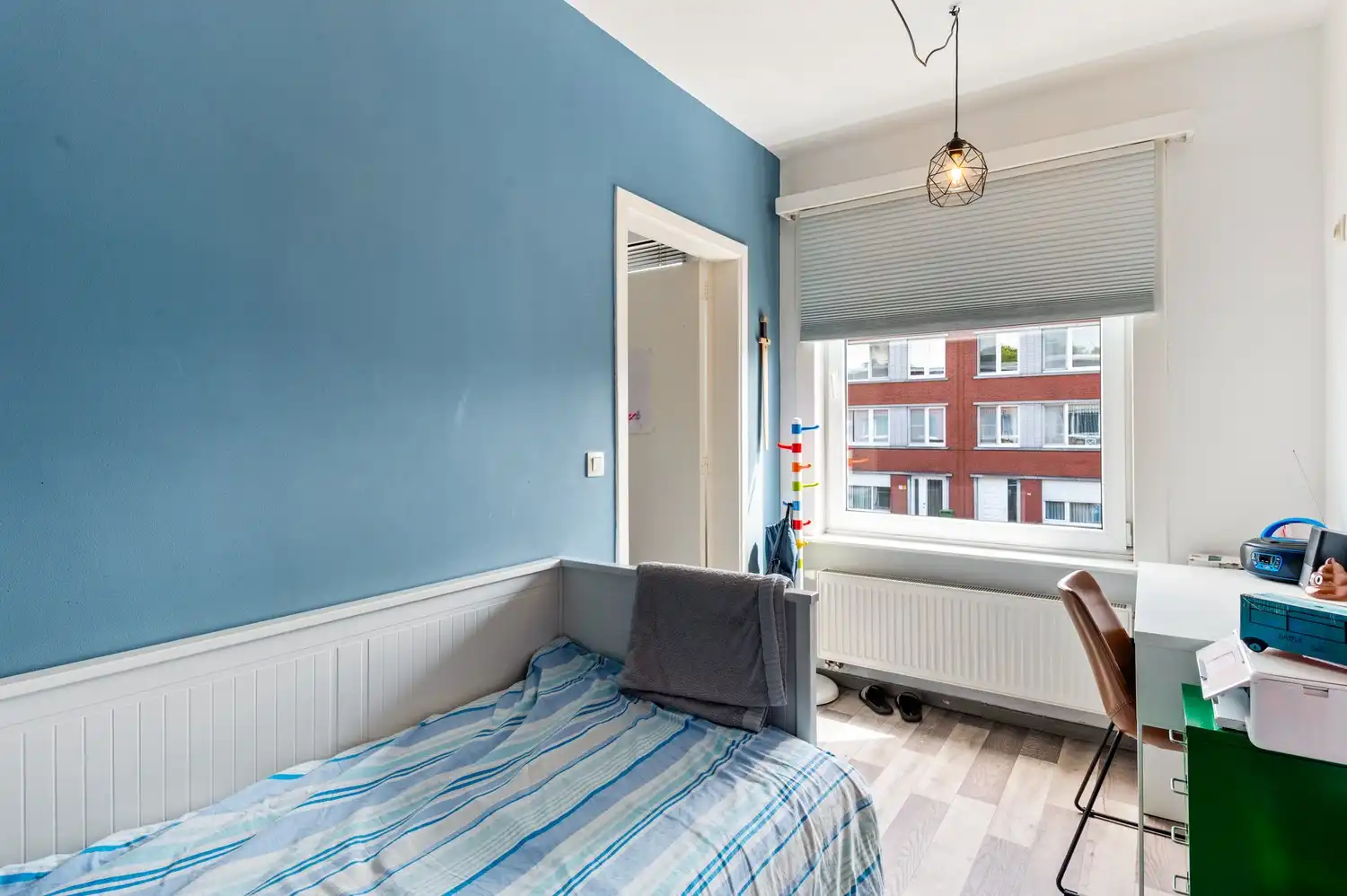 Instapklaar appartement met twee slaapkamers en terras te Deurne! foto 10
