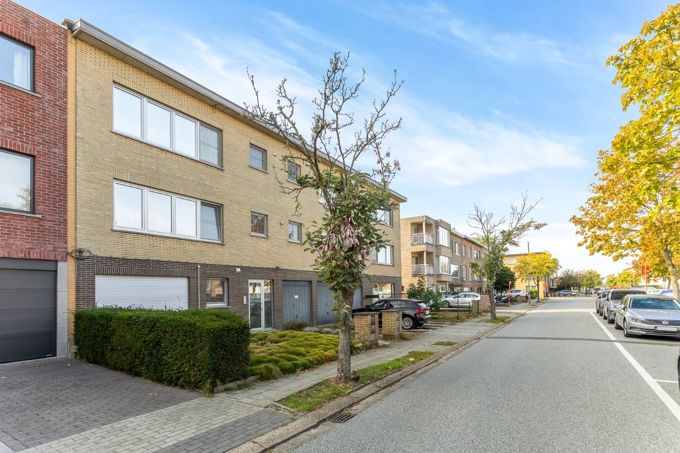 Gerenoveerd app. op 1e verd. met 3 slpk. en garage foto 23