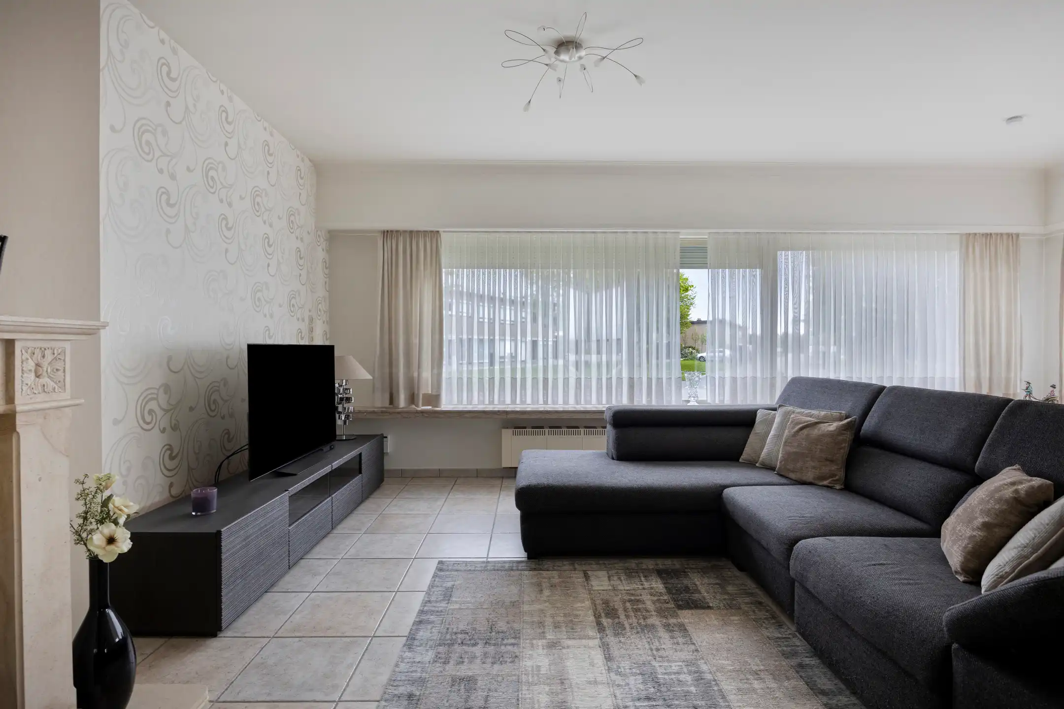 Ideale gezinswoning met 3 slaapkamers en dubbele garage foto 9