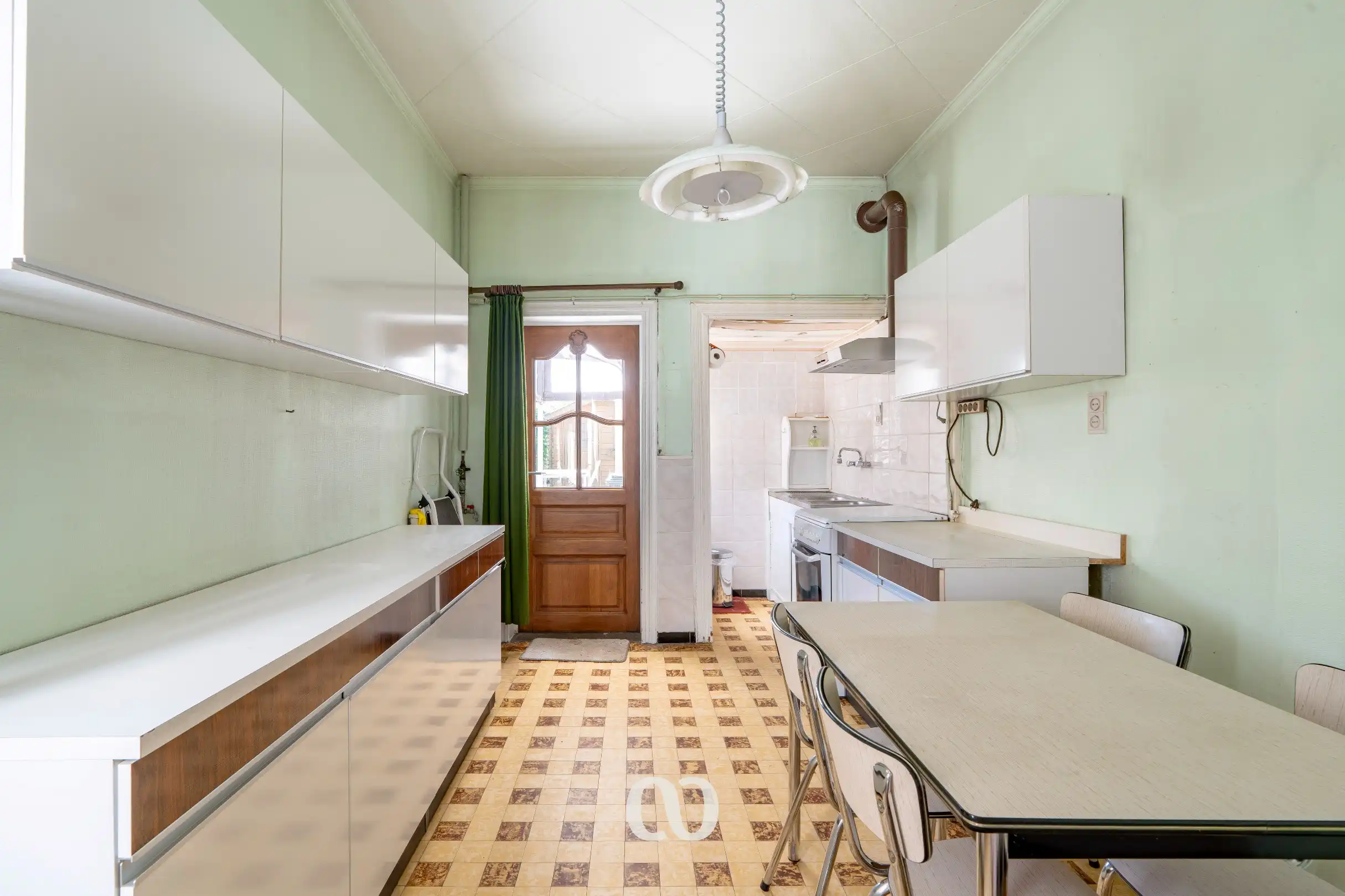 Woning met potentieel en uitstekende ligging foto 8