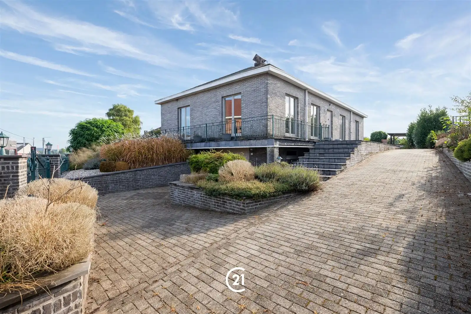 Hoofdfoto van de publicatie: Villa bungalow met 3 slaapkamers, tuin en weide op +/-40are