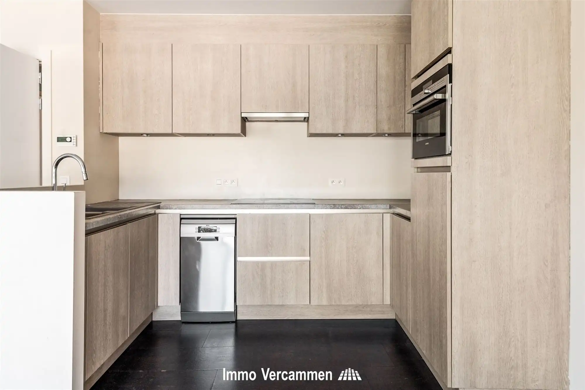 Ruim appartement, pal in het centrum van Bonheiden foto 4