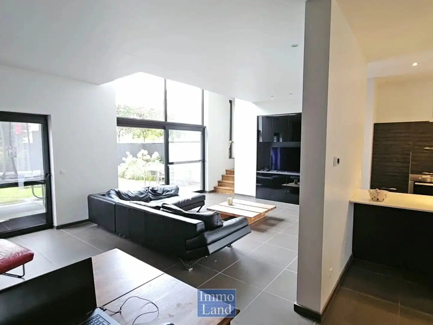 Zeer energiezuinige rustig gelegen woning, binnen de grote ring van Hasselt. foto 3