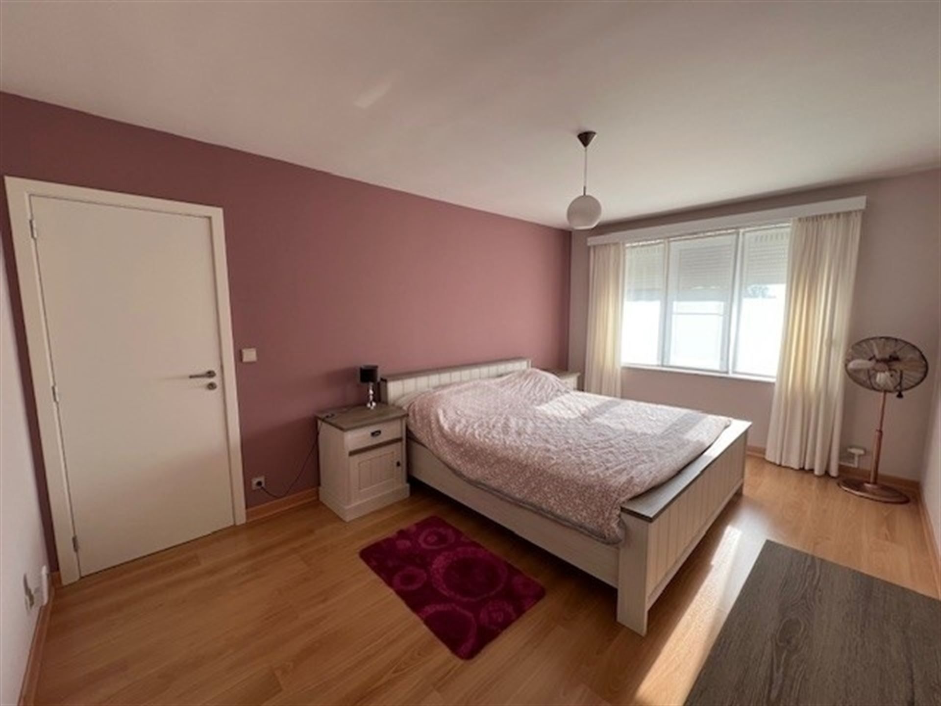 Zeer rustig gelegen hoekappartement met 2 slpks! foto 6