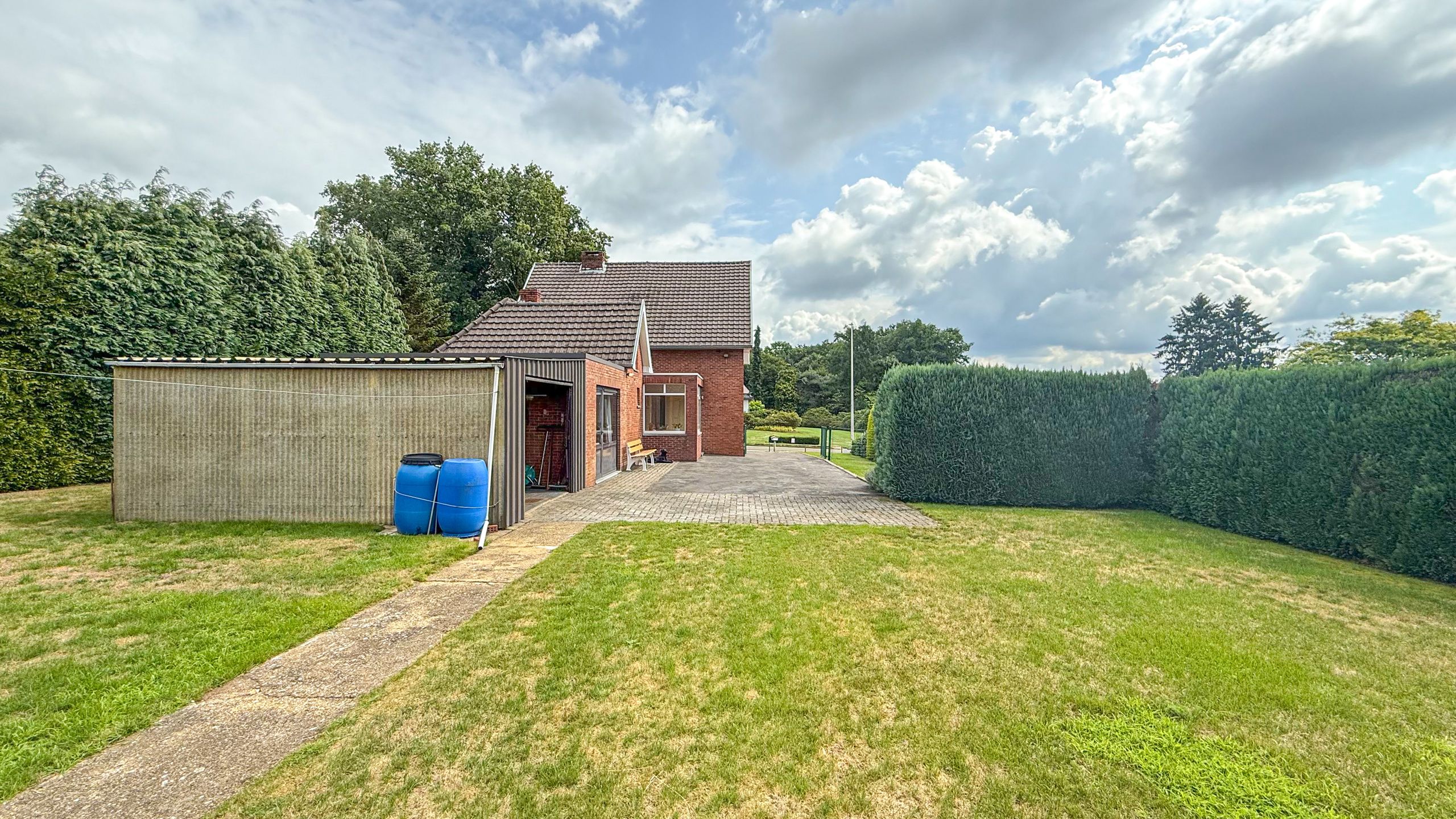 Charmante woning met 3 slaapkamers op rustig ligging! foto 33