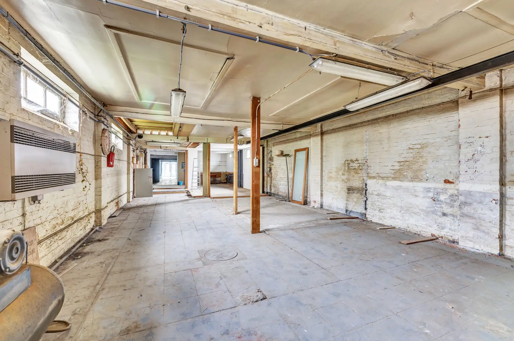 Uniek loftpand van 750m² in Aalst foto 16