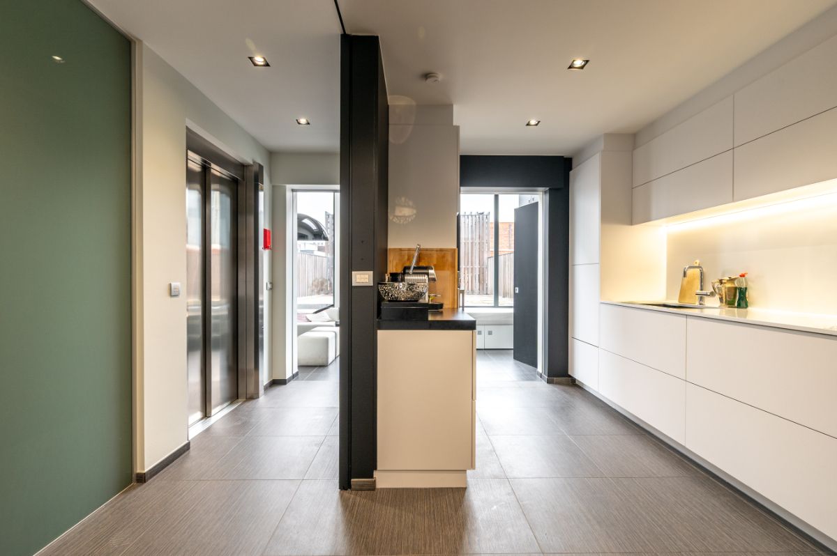 TOPLOCATIE foto 16