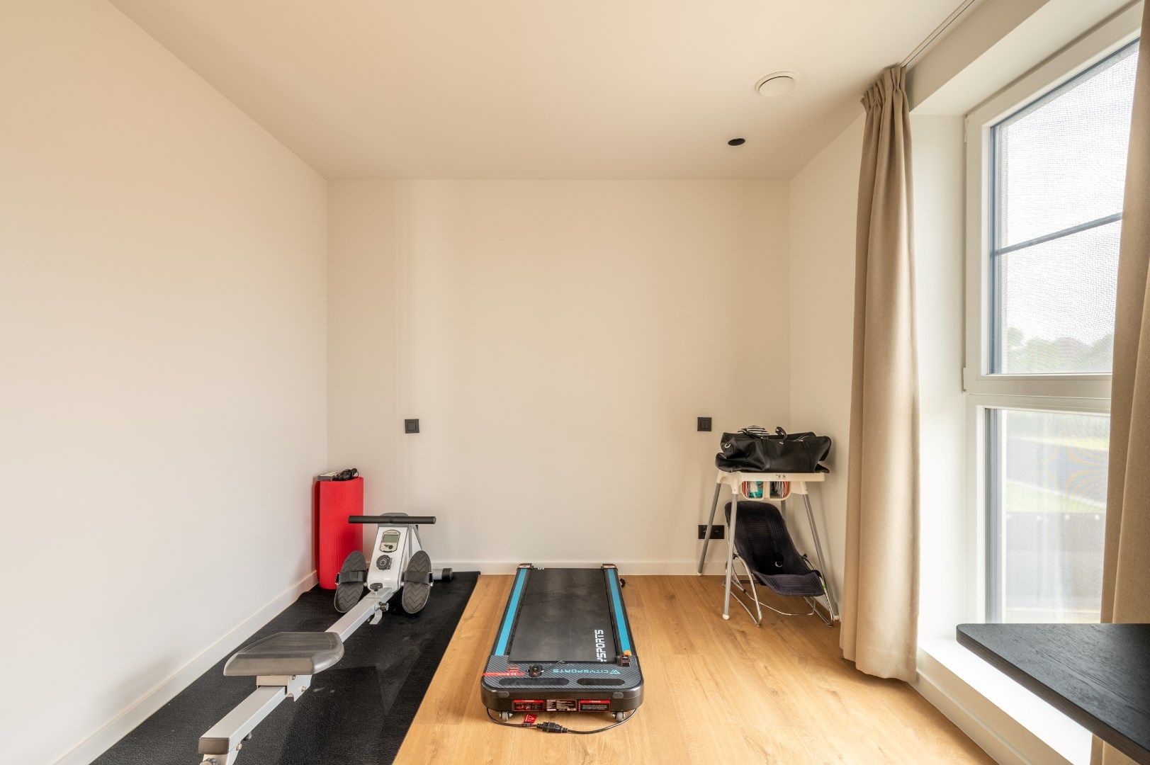 Luxueus afgewerkte alleenstaande woning op 481 m² foto 36
