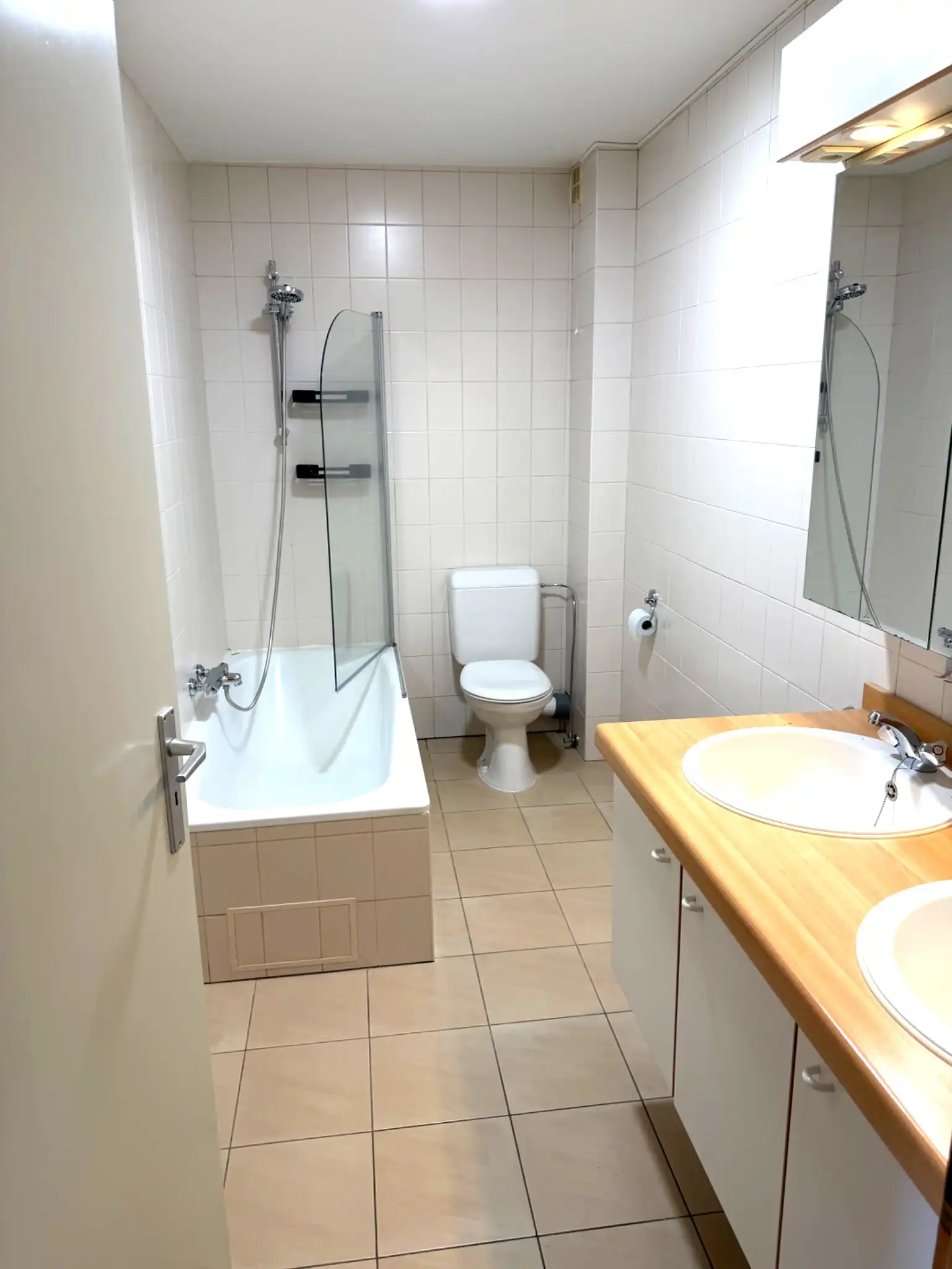 3 slaapkamer appartement op ideale locatie foto 14