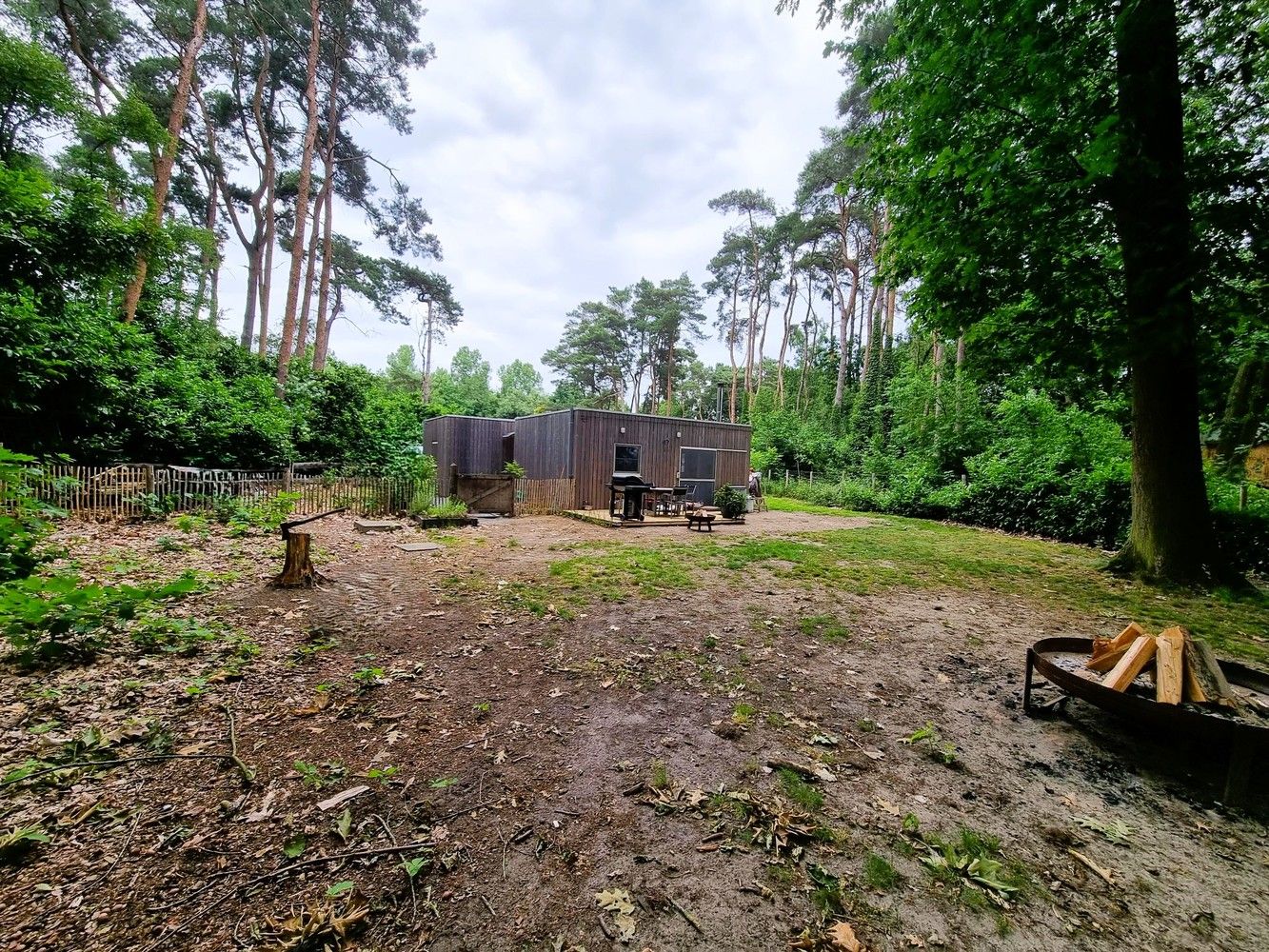 Prachtig gelegen woning waar u kan genieten van rust en privacy. Recente gebouwd, 2 slaapkamers. foto 2