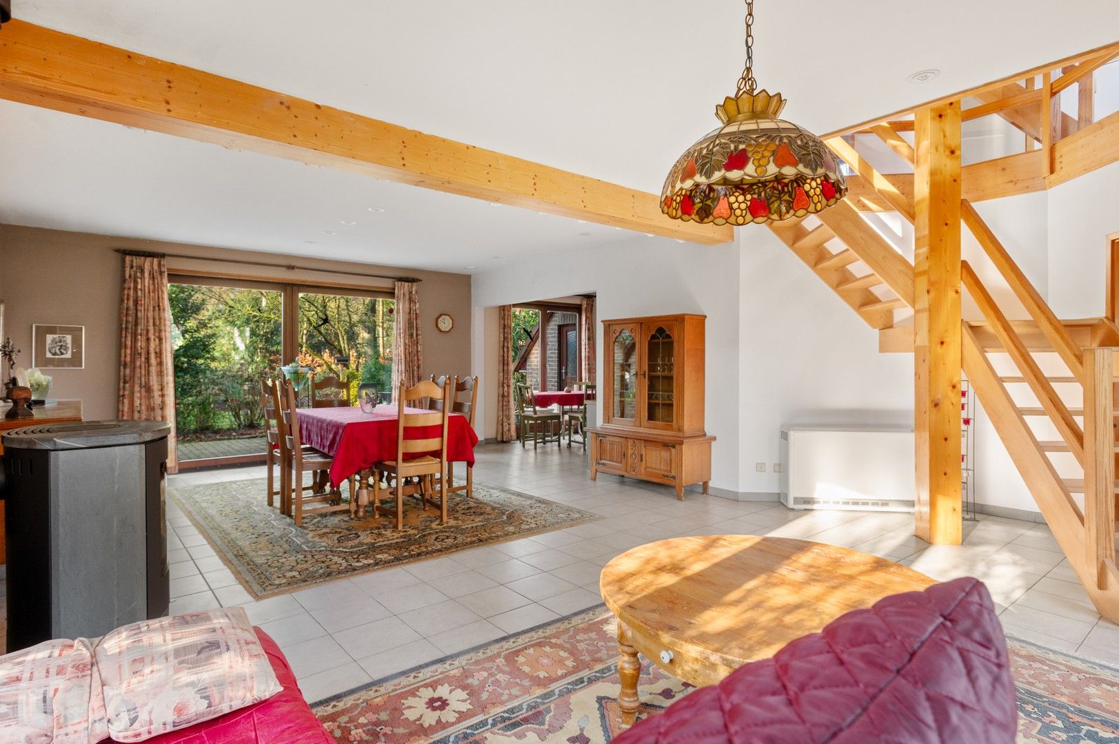 Vrijstaande villa in het groen op een perceel van 3501 m² foto 3
