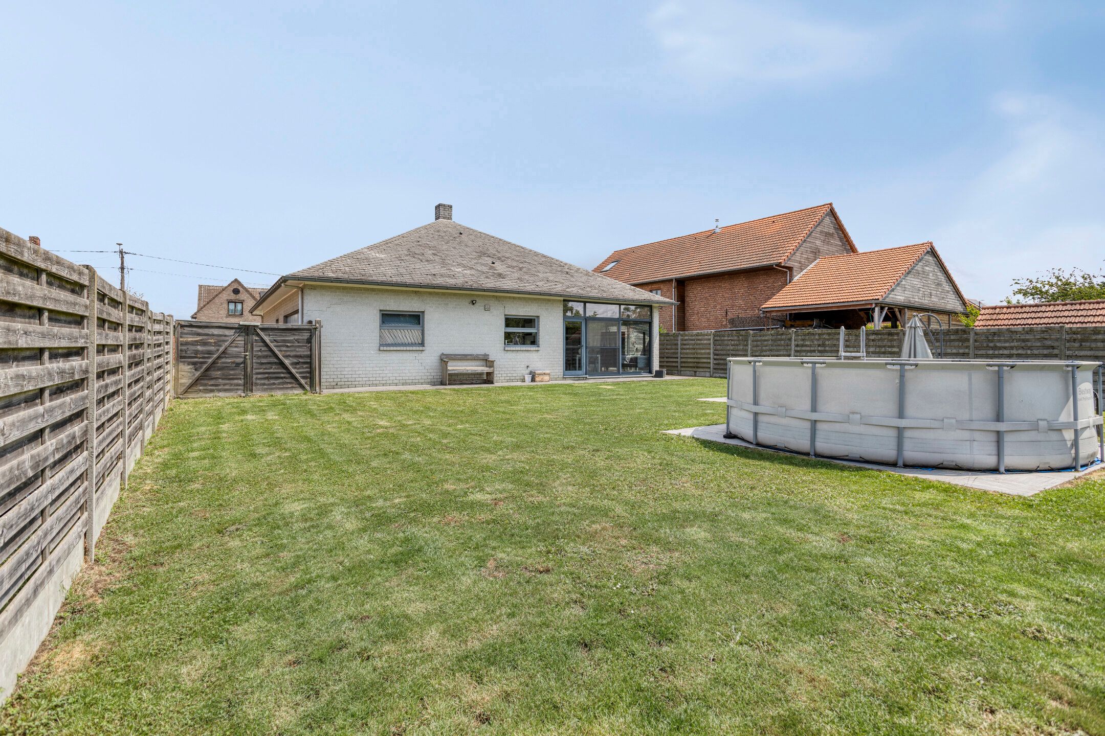 Gelijkvloerse woning met drie slaapkamers op 7 are foto 19