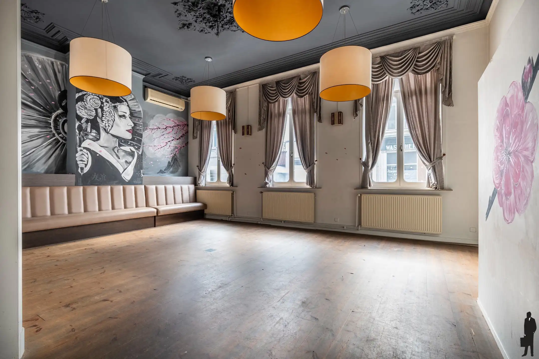 Statig neoclassicistisch herenhuis in hartje Turnhout foto 8