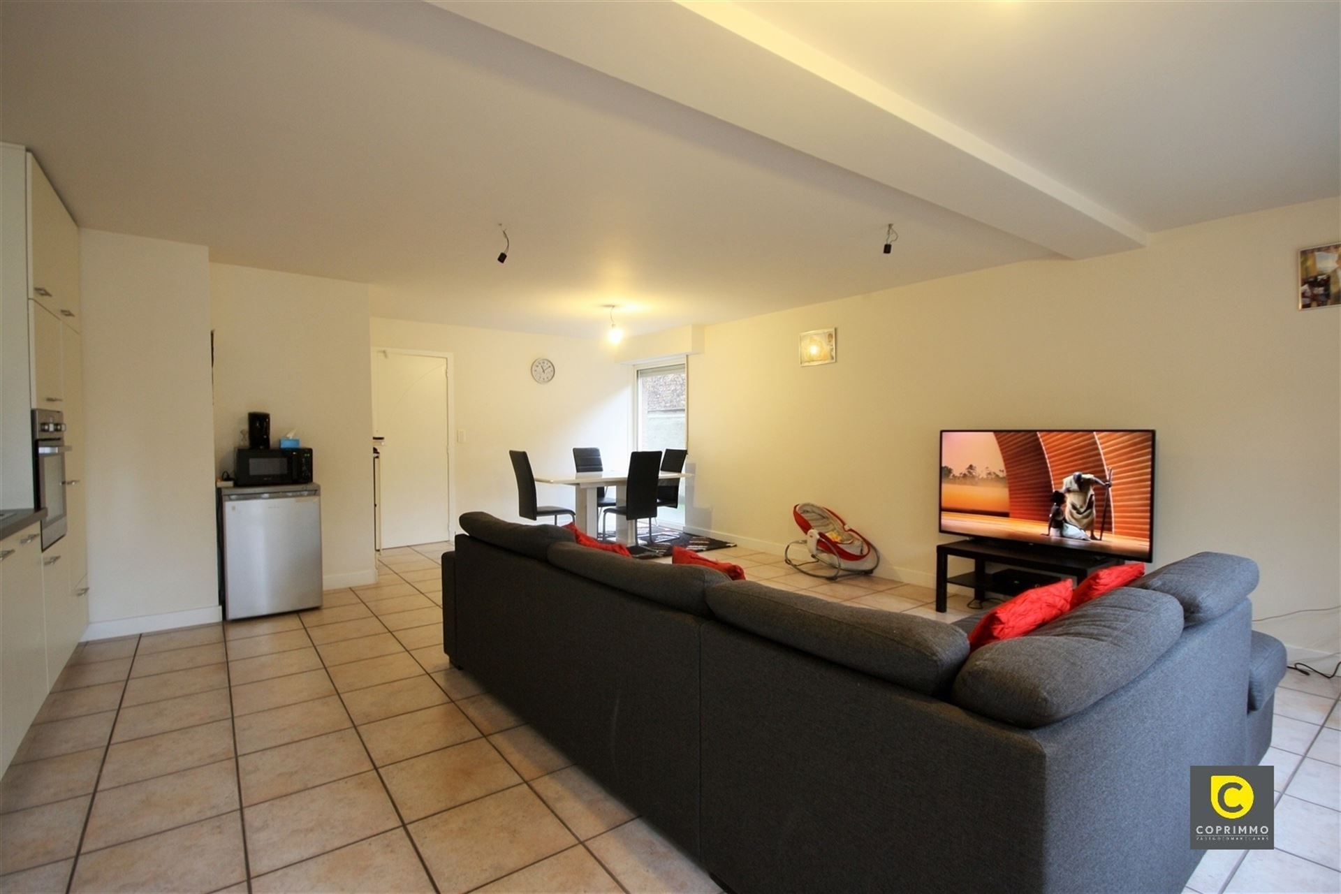 Glv 2-slpk appartement MET garage foto 2