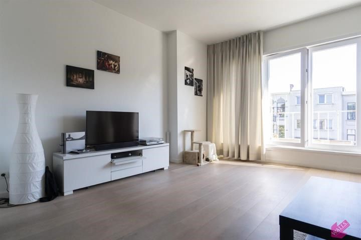 Knap appartement met 2 slaapkamers foto {{pictureIndex}}