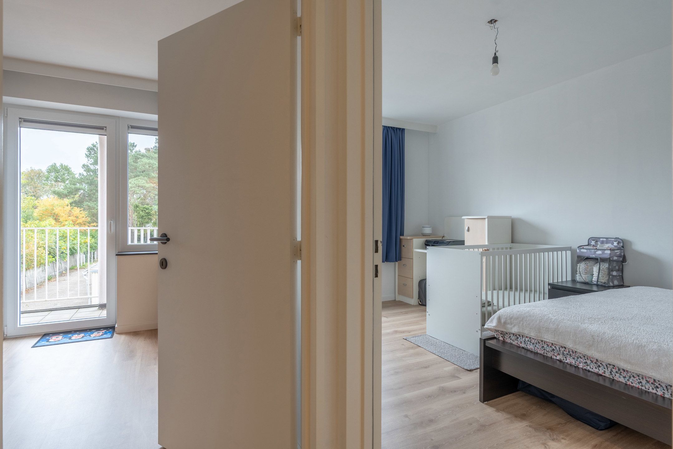 Energiezuinig 2 slpk appartement met garagebox te Vosselaar. foto 6