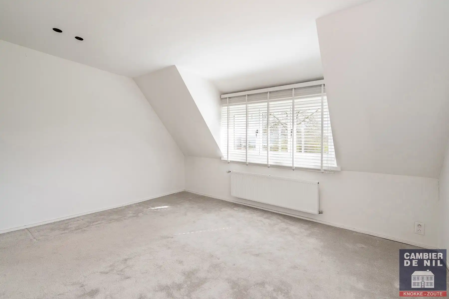 Charmante, vrijstaande woning in alle rust met tuin in het Zoute foto 36