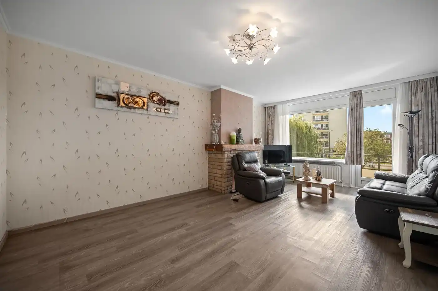 Instapklaar 2-slaapkamer appartement met garage in het hart van Tienen foto 3