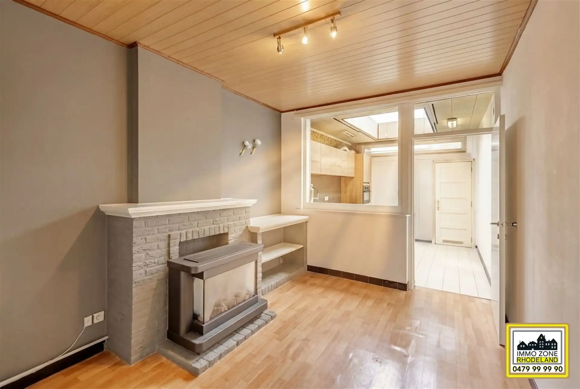 Toffe en uiterst centraal gelegen starterswoning  foto 5