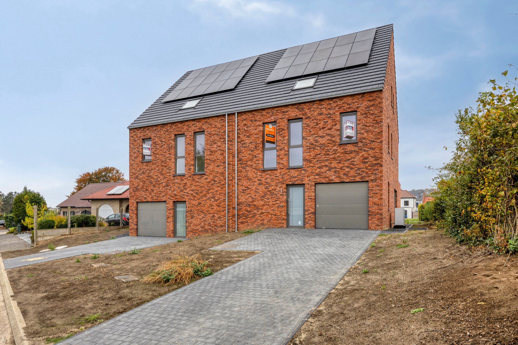 Energiezuinige gezinswoning met 6 slaapkamers te Linden  foto {{pictureIndex}}