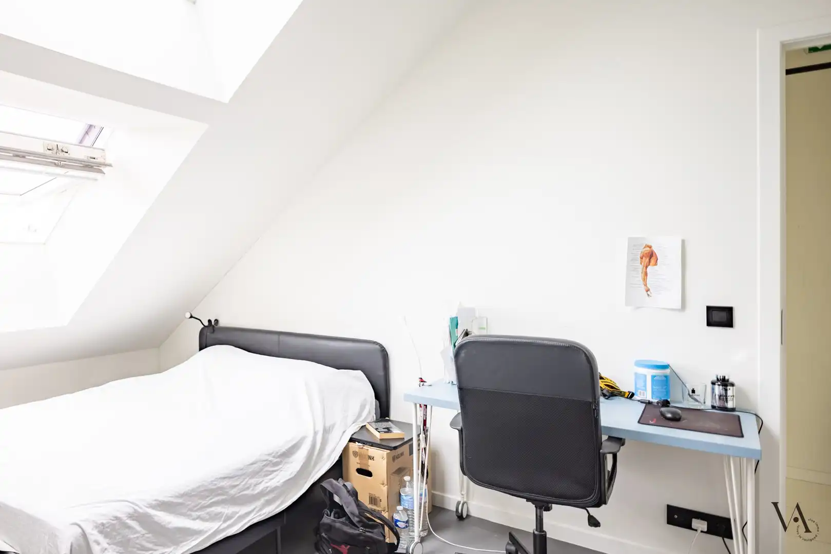 Exclusief triplexappartement met 4 slaapkamers in gerenoveerde herenwoning foto 23