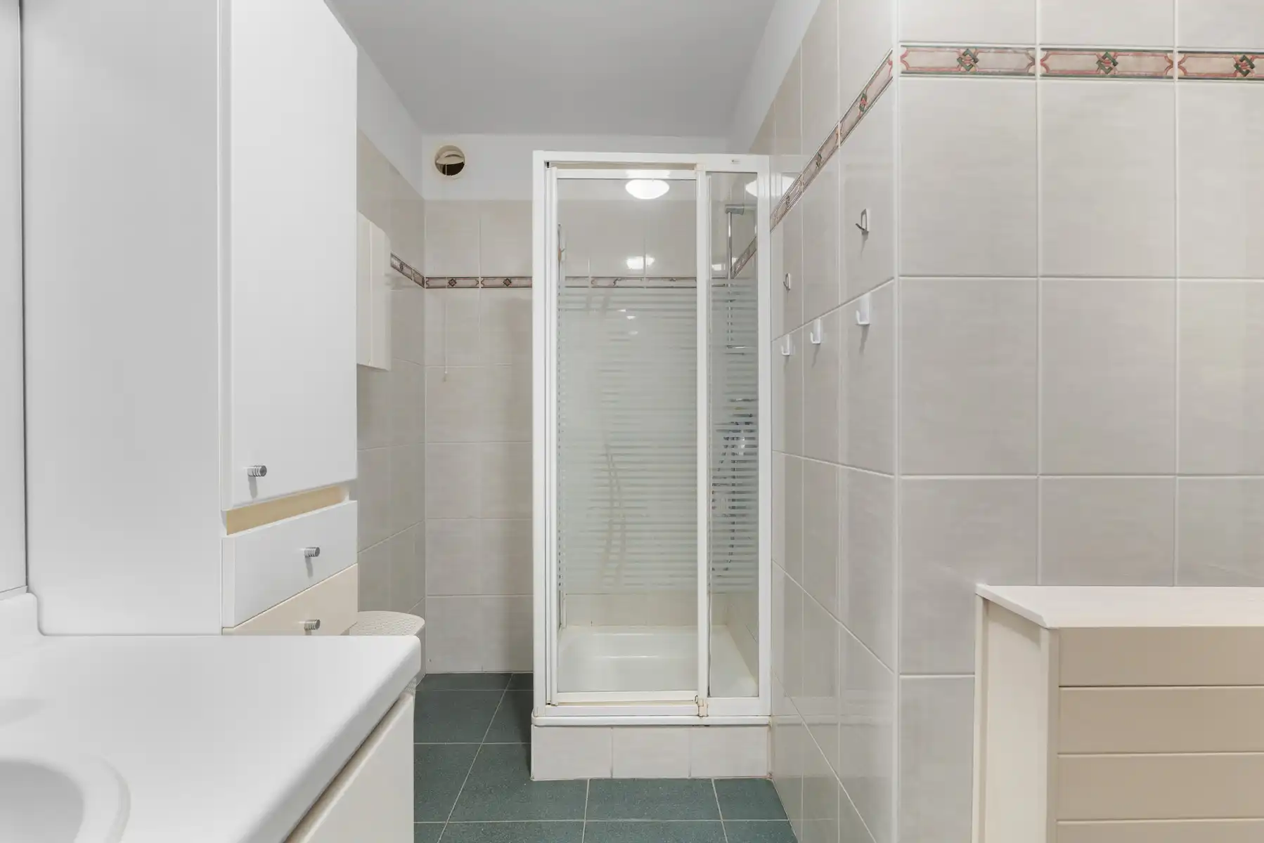 2 slaapkamer appartement in groene omgeving + staanplaats foto 12