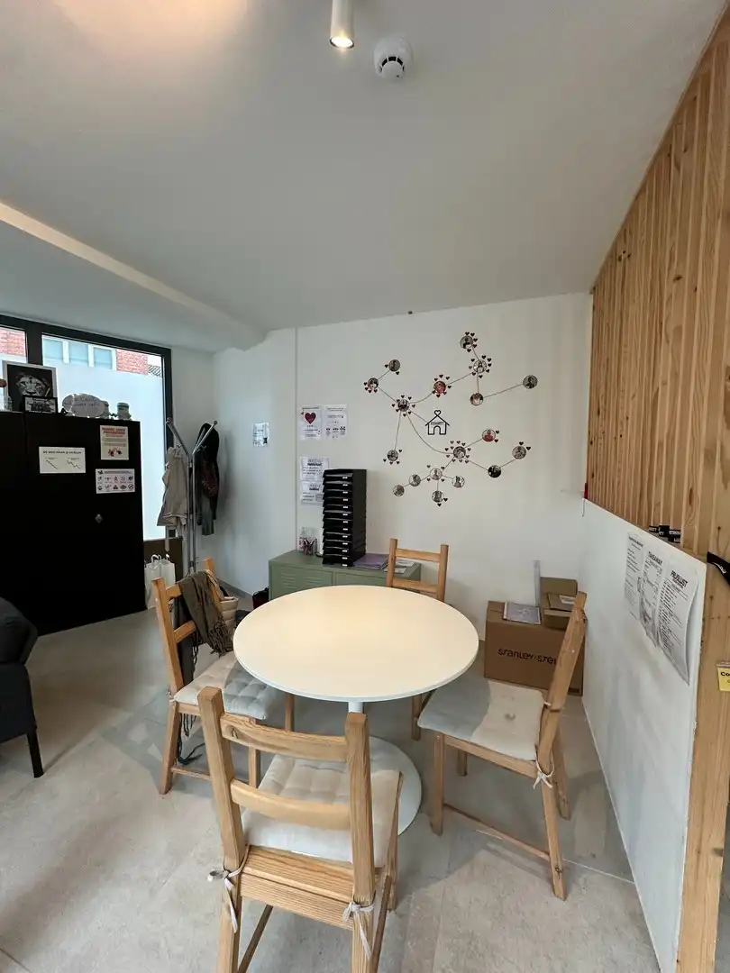 Handelspand met staanplaats. foto 6