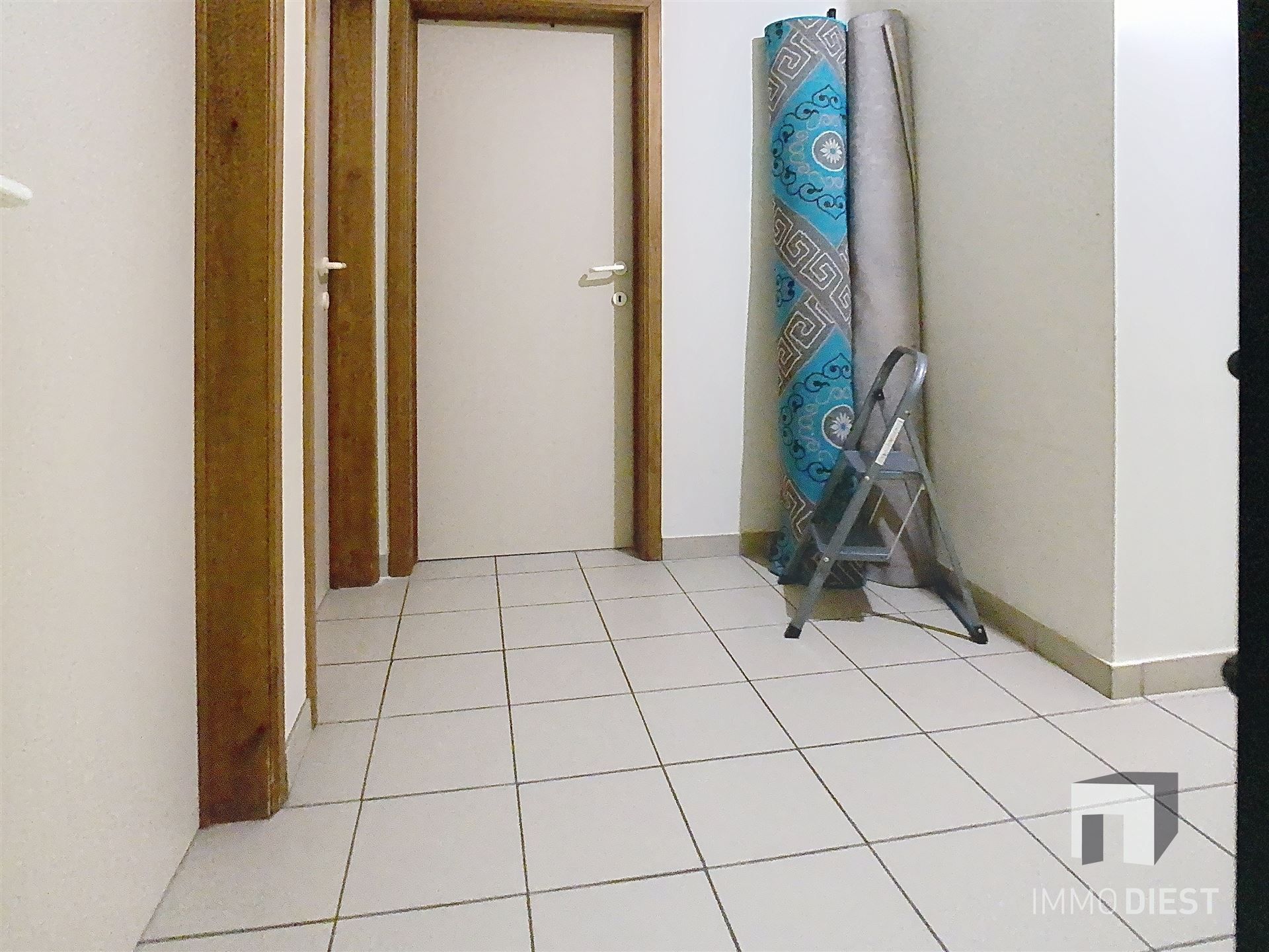 Fraaie bel-étage woning met garage in de stadsrand foto 27