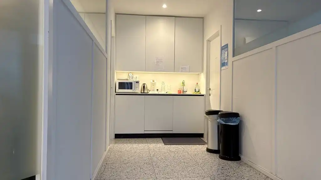 Kantoor te huur in New Westral Business Center te Nazareth foto 5