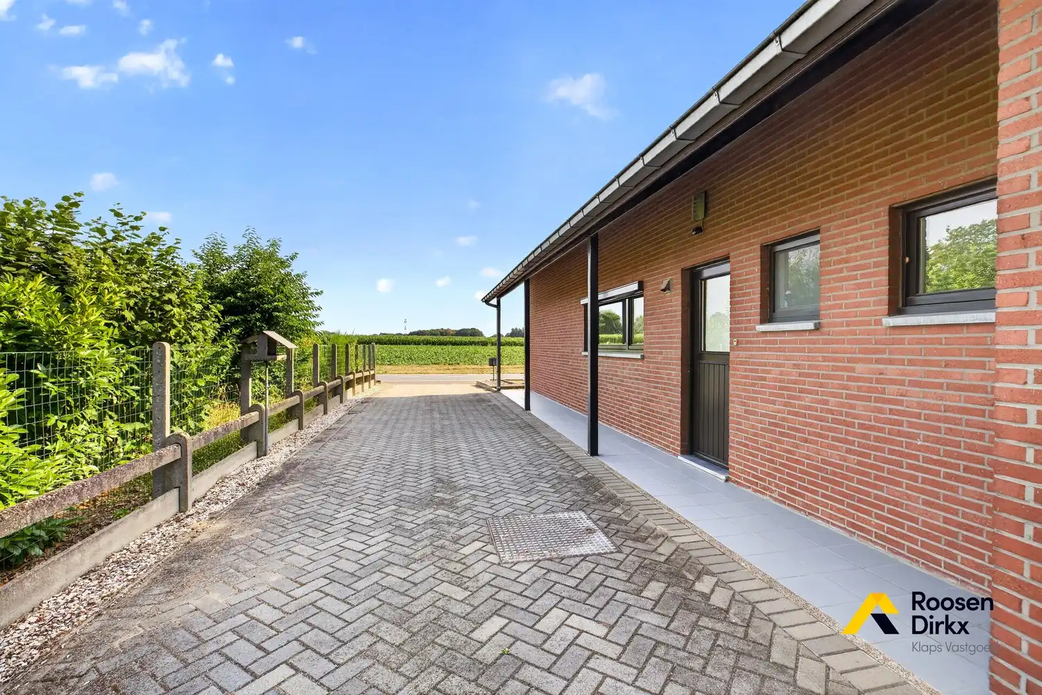 Rustig gelegen degelijke gezinswoning met 3 slaapkamers op perceel van bijna 10a foto 34