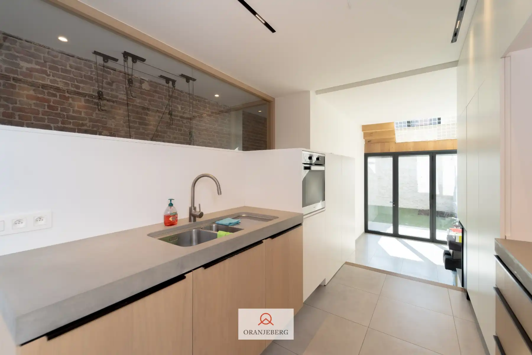 Prachtig afgewerkte woning met stadstuin vlakbij centrum Gent foto 8