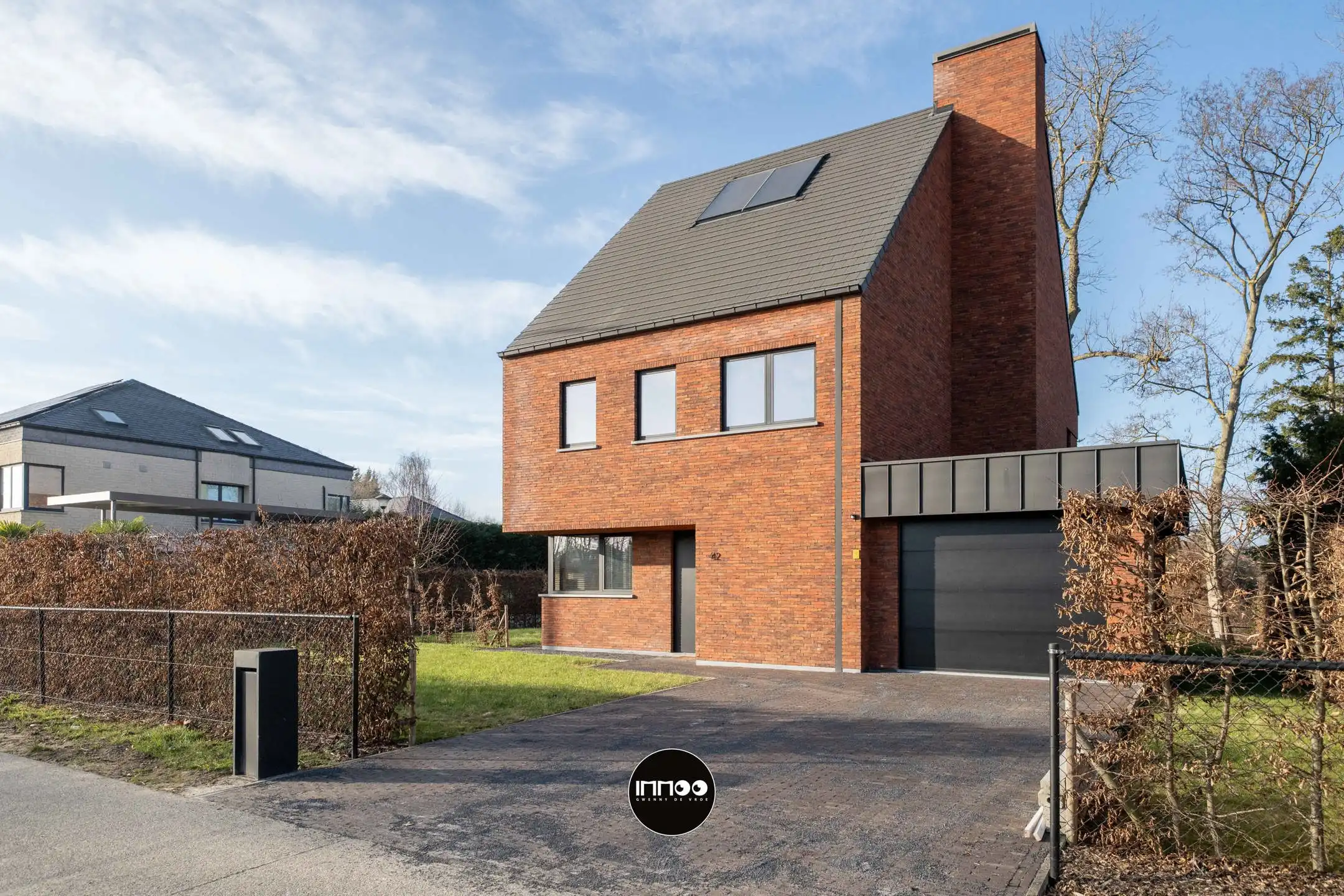 Villa te koop foto {{pictureIndex}}